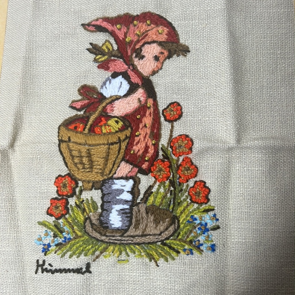 Hummel Peasant Children Crewel Stitchery vintage